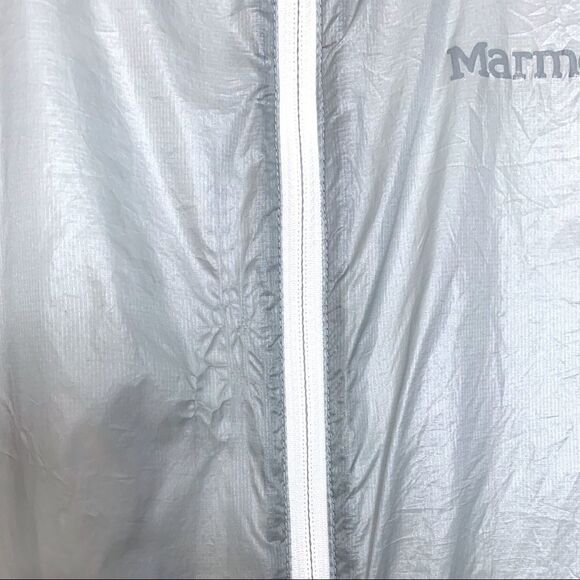 Marmot Frequency Hybrid Jacket in Grey and White - Picture 10 of 10